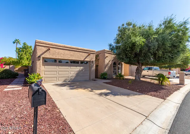 Photo 3 of Single family home for sale at 26437 S Sedona Dr, Sun Lakes, AZ 85248 | MLS# 7063370 | Listing updated on 2026-09-11