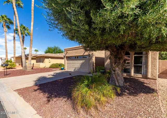 Photo 4 of Single family home for sale at 26437 S Sedona Dr, Sun Lakes, AZ 85248 | MLS# 7063370 | Listing updated on 2026-09-11