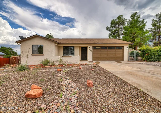 1st image of 841 Lisa St, Clarkdale, AZ 86324 | MLS# 7067295