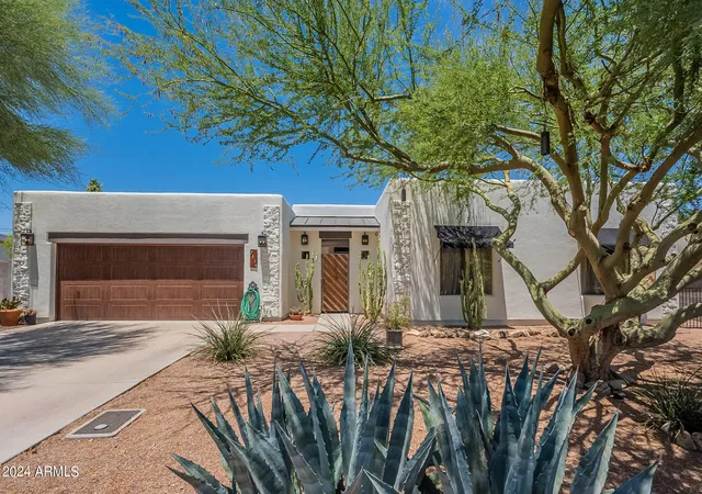 1st image of 7114 E Pasadena Ave, Paradise Valley, AZ 85253 | MLS# 7063430