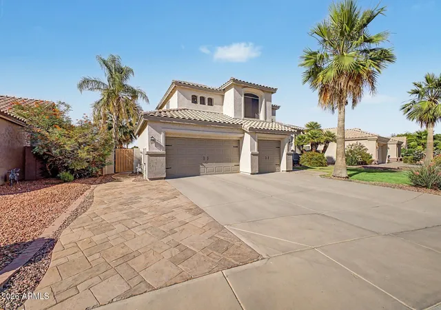 Photo 3 of Single family home for sale at 1694 E Campbell Ave, Gilbert, AZ 85234 | MLS# 7063415 | Listing updated on 2026-08-31