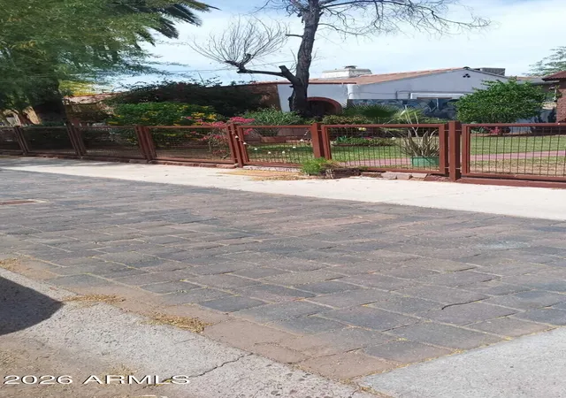 3rd image of 1634 E Culver St, Phoenix, AZ 85006 | MLS# 7063506