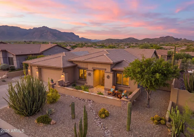 Photo 1 of Sale Pending at 4127 S Tigre Del Mar Dr, Gold Canyon, AZ 85118 | MLS# 7064333 | Listing updated on 2026-08-28