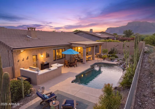 Photo 2 of Sale Pending at 4127 S Tigre Del Mar Dr, Gold Canyon, AZ 85118 | MLS# 7064333 | Listing updated on 2026-08-28