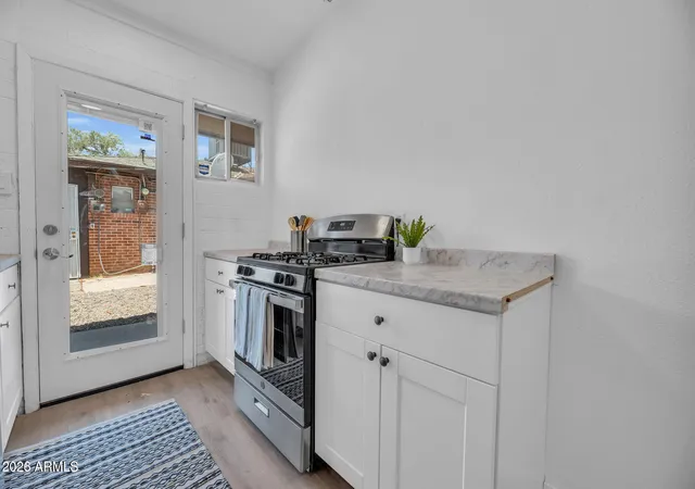 Photo 4 of Townhouse for sale at 4012 N 15th Avenue, Phoenix, AZ 85015 | MLS# 7063520 | Listing updated on 2026-08-22