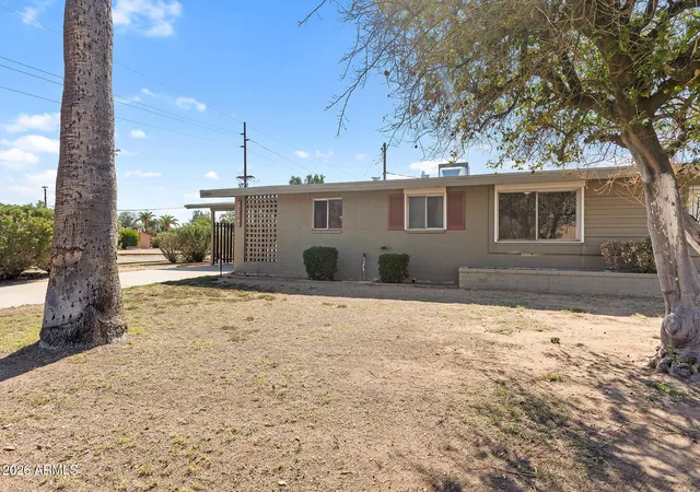 Photo 4 of Townhouse for sale at 12204 N 103rd Avenue, Sun City, AZ 85351 | MLS# 7066247 | Listing updated on 2026-08-31