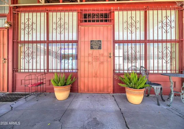 Photo 4 of Townhouse for sale at 198 N Chisholm Ave, Miami, AZ 85539 | MLS# 7063558 | Listing updated on 2026-08-15
