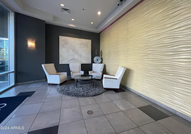 Photo 3 of House for sale at 1 E Lexington Ave #609, Phoenix, AZ 85012 | MLS# 7063580 | Listing updated on 2026-09-25
