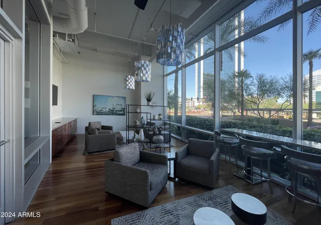 Photo 4 of House for sale at 1 E Lexington Ave #609, Phoenix, AZ 85012 | MLS# 7063580 | Listing updated on 2026-09-25