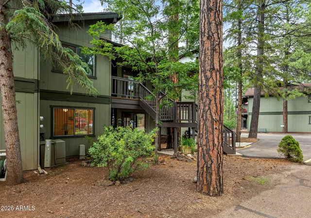 Photo 2 of Condo for sale at 4455 Resort Loop #24, Pinetop, AZ 85935 | MLS# 7064328 | Listing updated on 2026-08-08