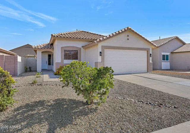 2nd image of 741 E Cantebria Dr, Gilbert, AZ 85296 | MLS# 7063600