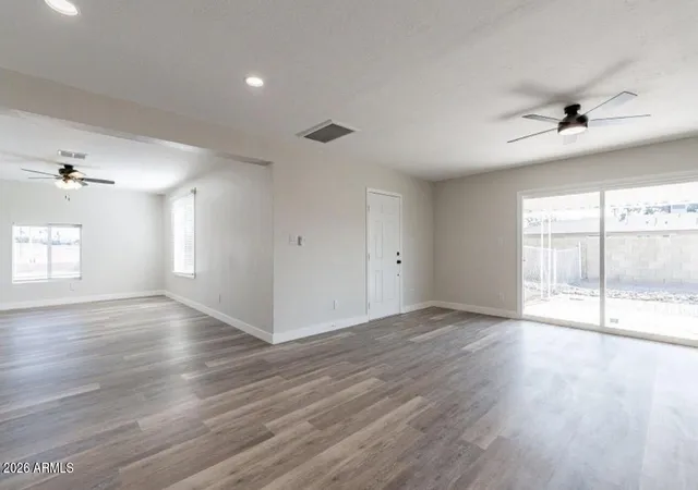 3rd image of 8304 N 55Th Ave, Glendale, AZ 85302 | MLS# 7063773