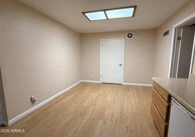 5th image of 3725 W Elm St, Phoenix, AZ 85019 | MLS# 7064795