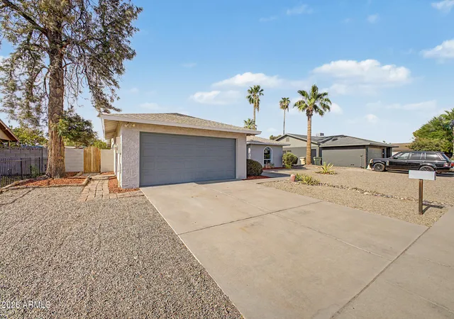3rd image of 4854 W Cinnabar Ave, Glendale, AZ 85302 | MLS# 7064430