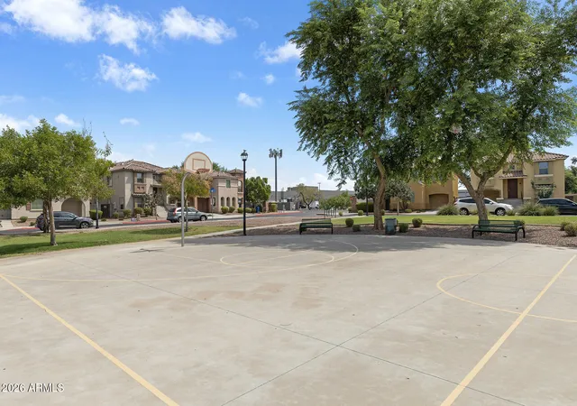 Photo 3 of Townhouse for sale at 7809 W Palm Ln, Phoenix, AZ 85035 | MLS# 7067912 | Listing updated on 2026-09-17
