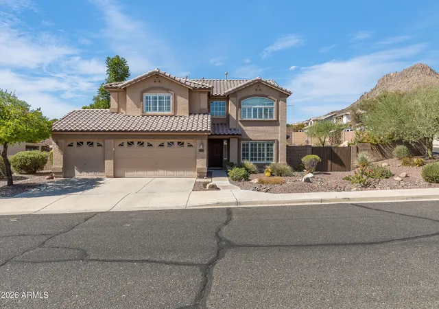 Photo 3 of Sale Pending at 6324 W Avenida Del Rey, Phoenix, AZ 85083 | MLS# 7064229 | Listing updated on 2026-08-21