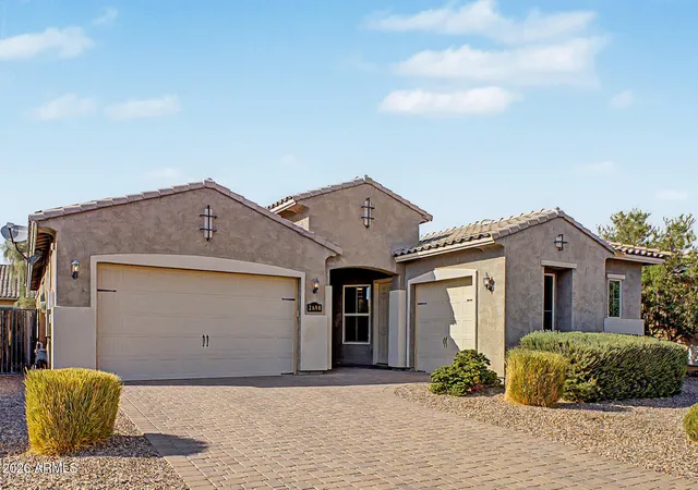 Photo 1 of Single family home for sale at 2690 E Hazeltine Wy, Gilbert, AZ 85298 | MLS# 7063965 | Listing updated on 2026-10-15