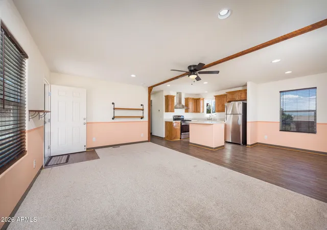Photo 3 of Manufactured home for sale at 692 W Pony Express Ln, Benson, AZ 85602 | MLS# 7063693 | Listing updated on 2026-10-16
