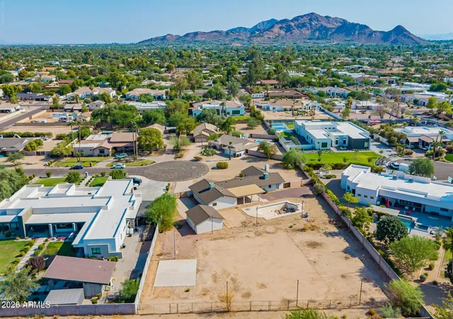 3rd image of 6202 E Gold Dust Ave, Paradise Valley, AZ 85253 | MLS# 7064688