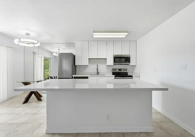 Photo 3 of Condo for sale at 5525 E Thomas Rd #Unit G7, Phoenix, AZ 85018 | MLS# 7064599 | Listing updated on 2026-10-11