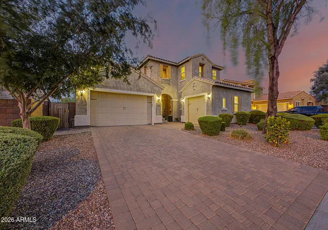 Photo 4 of Single family home for sale at 7857 S Penrose Dr, Gilbert, AZ 85298 | MLS# 7063936 | Listing updated on 2026-09-16