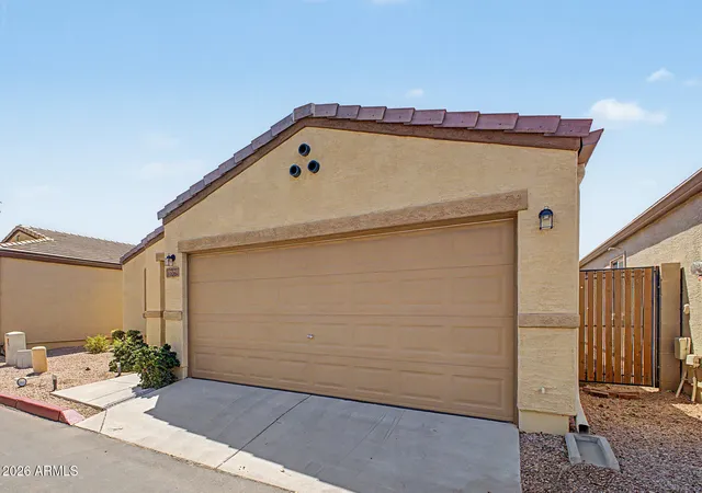 Photo 3 of Single family home for sale at 2565 E Southern Ave #106, Mesa, AZ 85204 | MLS# 7072058 | Listing updated on 2026-09-01