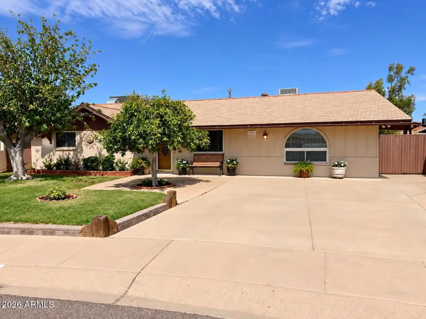 Photo 1 of Single family home for sale at 3924 W Las Palmaritas Dr, Phoenix, AZ 85051 | MLS# 7079321 | Listing updated on 2026-10-25