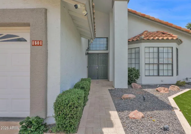 Photo 3 of Single family home for sale at 1501 W Antiqua Dr, Gilbert, AZ 85233 | MLS# 7063910 | Listing updated on 2026-10-05