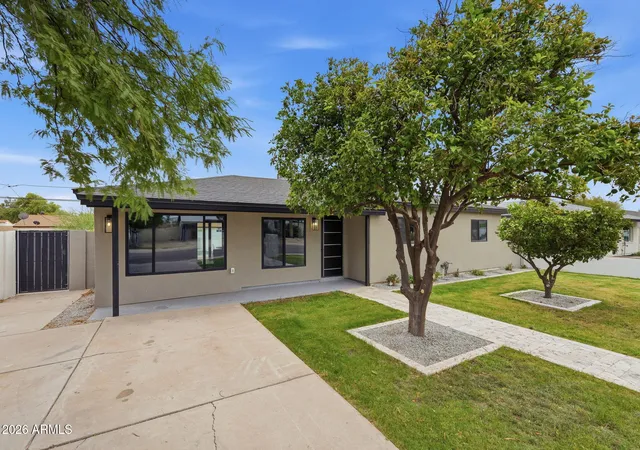 Photo 3 of Single family home for sale at 7715 E Verde Ln, Scottsdale, AZ 85251 | MLS# 7070886 | Listing updated on 2026-09-18