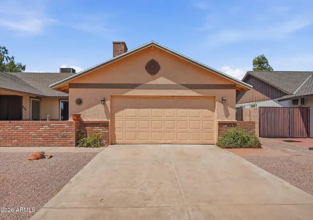 Photo 3 of Single family home for sale at 226 E Glencove St, Mesa, AZ 85201 | MLS# 7064833 | Listing updated on 2026-09-10