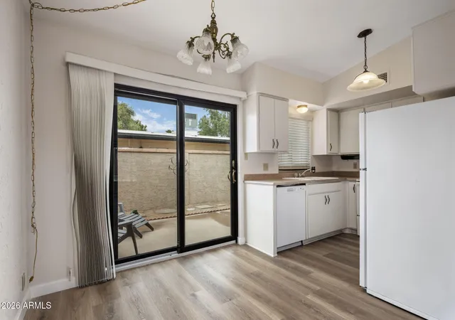 Photo 4 of Townhouse for sale at 1320 E Bethany Home Rd #77, Phoenix, AZ 85014 | MLS# 7064173 | Listing updated on 2026-10-16
