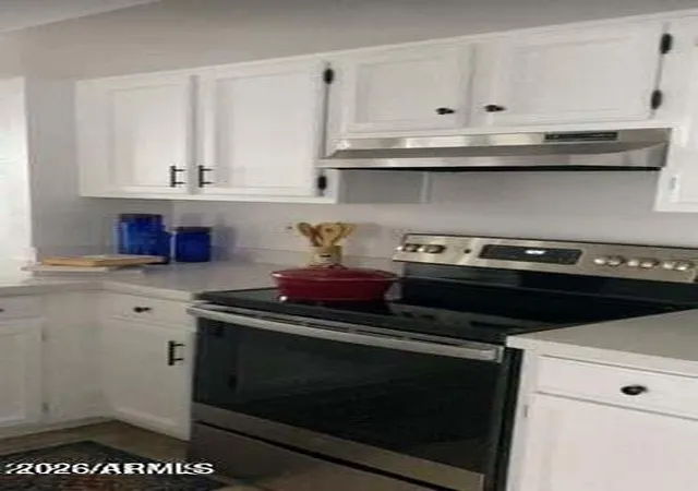 Photo 3 of Townhouse for sale at 8702 N 67th Drive, Peoria, AZ 85345 | MLS# 7063934 | Listing updated on 2026-09-02