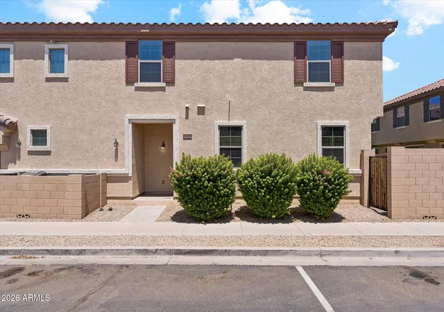 Photo 2 of Townhouse for sale at 1433 N 80th Lane, Phoenix, AZ 85043 | MLS# 7064253 | Listing updated on 2026-09-02