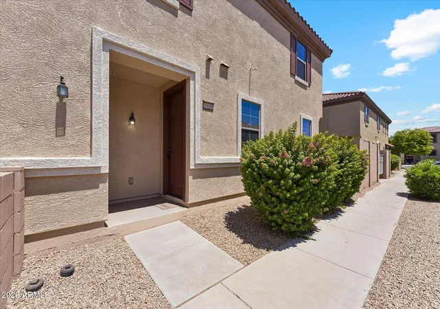 Photo 3 of Townhouse for sale at 1433 N 80th Lane, Phoenix, AZ 85043 | MLS# 7064253 | Listing updated on 2026-09-02