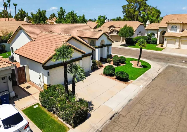 4th image of 1220 N Cayman Dr, Gilbert, AZ 85234 | MLS# 7066736