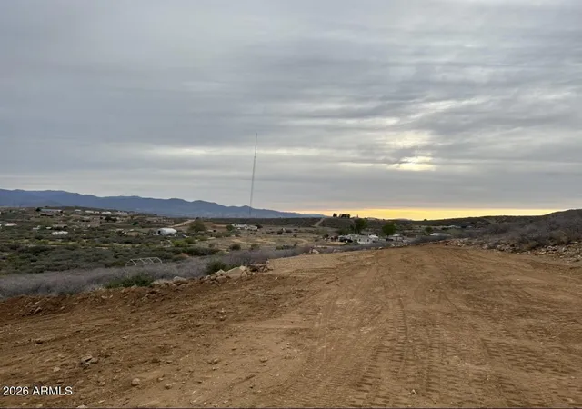 2nd image of 17460 E Roper Wy #10, Dewey, AZ 86327 | MLS# 7063937