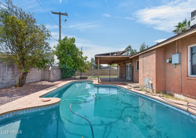 34th image of 2049 W Joan De Arc Ave, Phoenix, AZ 85029 | MLS# 7064080
