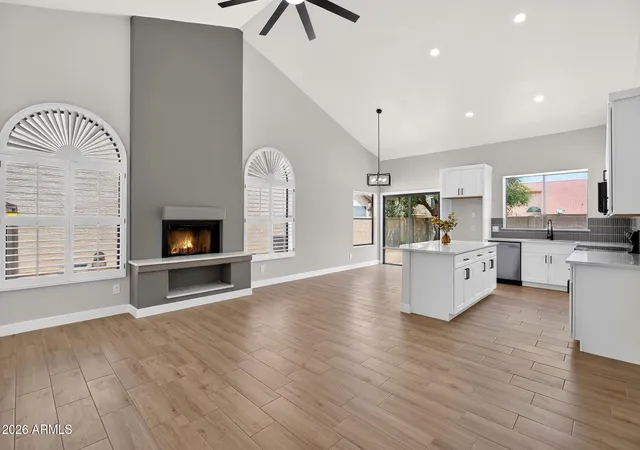 3rd image of 14605 S 41St Wy, Phoenix, AZ 85044 | MLS# 7066270