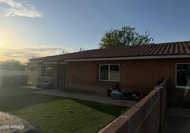 Photo 4 of Townhouse for sale at 20 N Santa Barbara Dr, Mesa, AZ 85201 | MLS# 7064977 | Listing updated on 2026-08-10