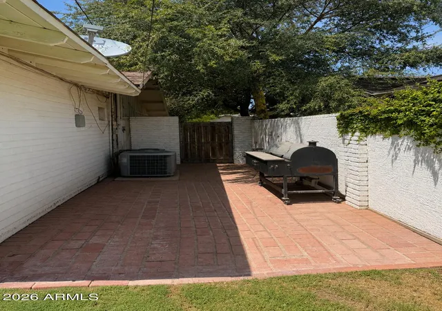16th image of 315 E Keim Dr, Phoenix, AZ 85012 | MLS# 7064160
