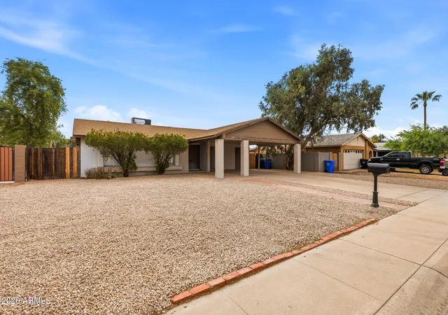 Photo 2 of Single family home for sale at 4625 N 75th Lane, Phoenix, AZ 85033 | MLS# 7064479 | Listing updated on 2026-09-17