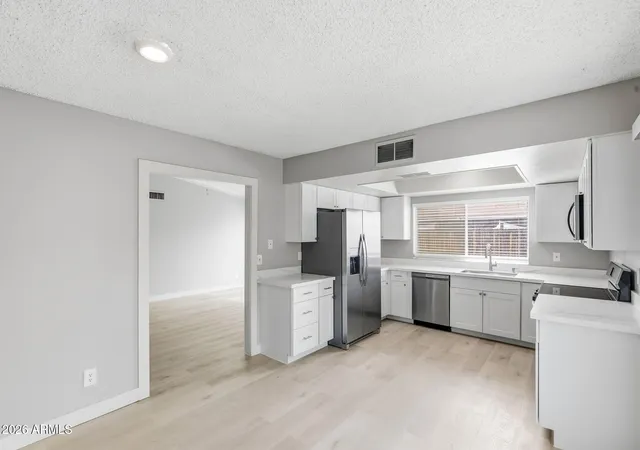 Photo 3 of Single family home for sale at 4625 N 75th Lane, Phoenix, AZ 85033 | MLS# 7064479 | Listing updated on 2026-09-17