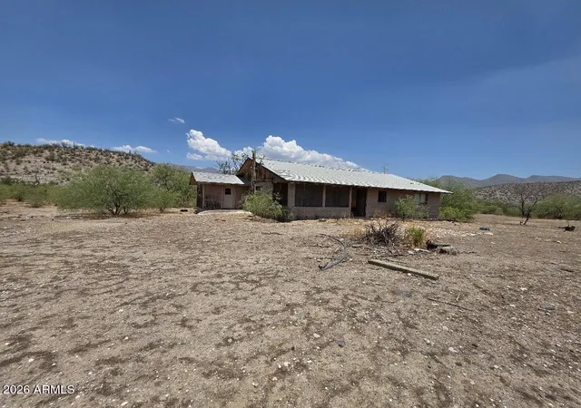 Photo 2 of Land for sale at 5053 S Highway 77, Winkelman, AZ 85192 | MLS# 7064335 | Listing updated on 2026-08-12