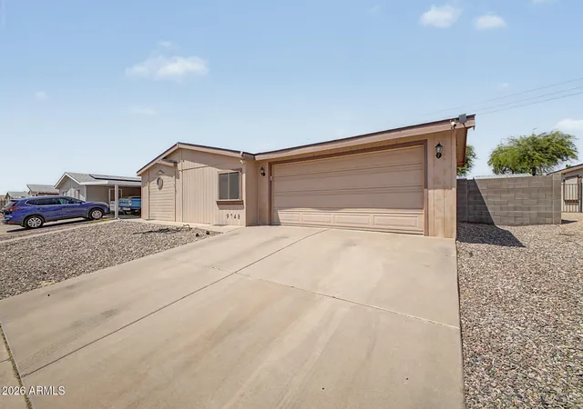 Photo 4 of Manufactured home for sale at 9748 E Escondido Ave, Mesa, AZ 85208 | MLS# 7064293 | Listing updated on 2026-09-19