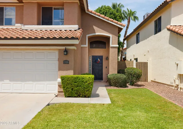 Photo 3 of Single family home for sale at 1306 E Helena Dr, Phoenix, AZ 85022 | MLS# 7066710 | Listing updated on 2026-09-19