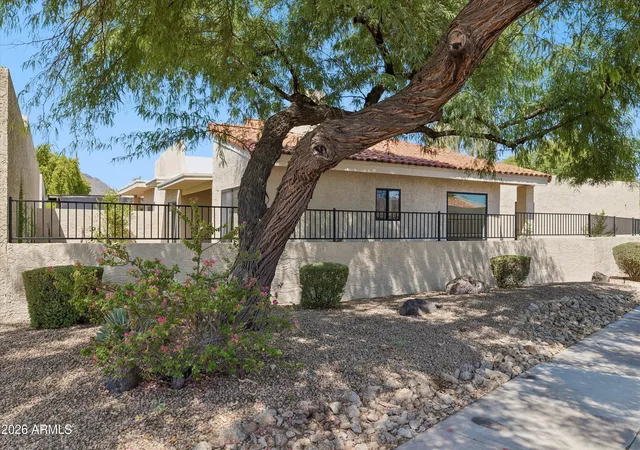 Photo 3 of Townhouse for sale at 7817 E Sandalwood Dr, Scottsdale, AZ 85250 | MLS# 7065059 | Listing updated on 2026-09-12