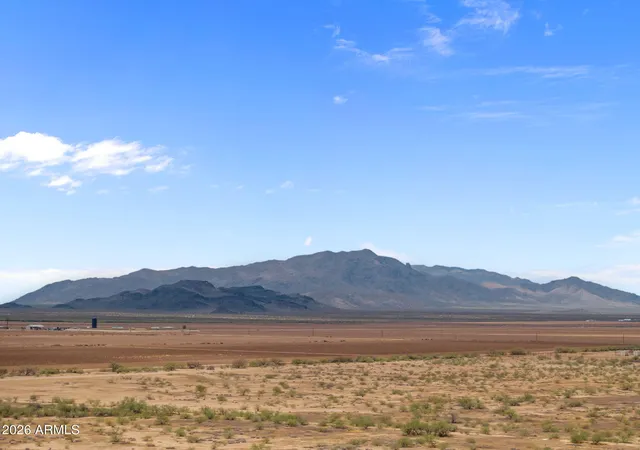 Photo 1 of Land for sale at X Long Rifle Rd #B, Aguila, AZ 85320 | MLS# 7064436 | Listing updated on 2026-09-11