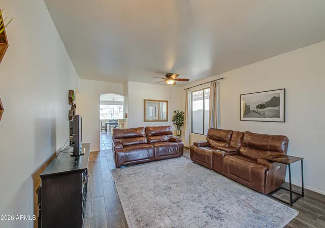 5th image of 11554 W Bermuda Dr, Avondale, AZ 85392 | MLS# 7065115