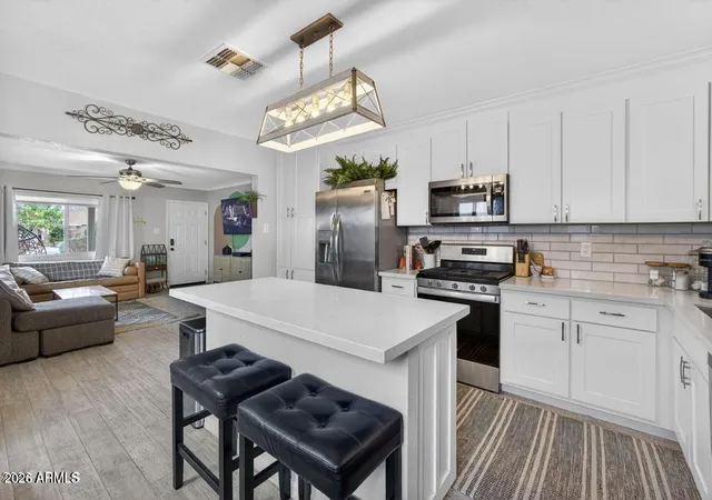Photo 2 of Single family home for sale at 1513 E Sheridan St, Phoenix, AZ 85006 | MLS# 7064719 | Listing updated on 2026-09-03