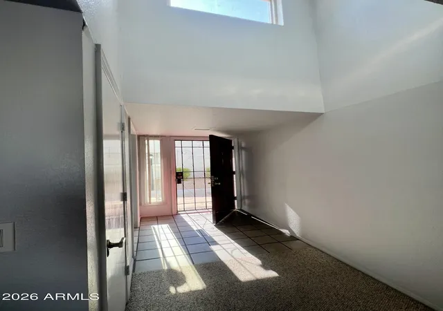 Photo 3 of Sale Pending at 3081 E Cannon Dr, Phoenix, AZ 85028 | MLS# 7064617 | Listing updated on 2026-09-14